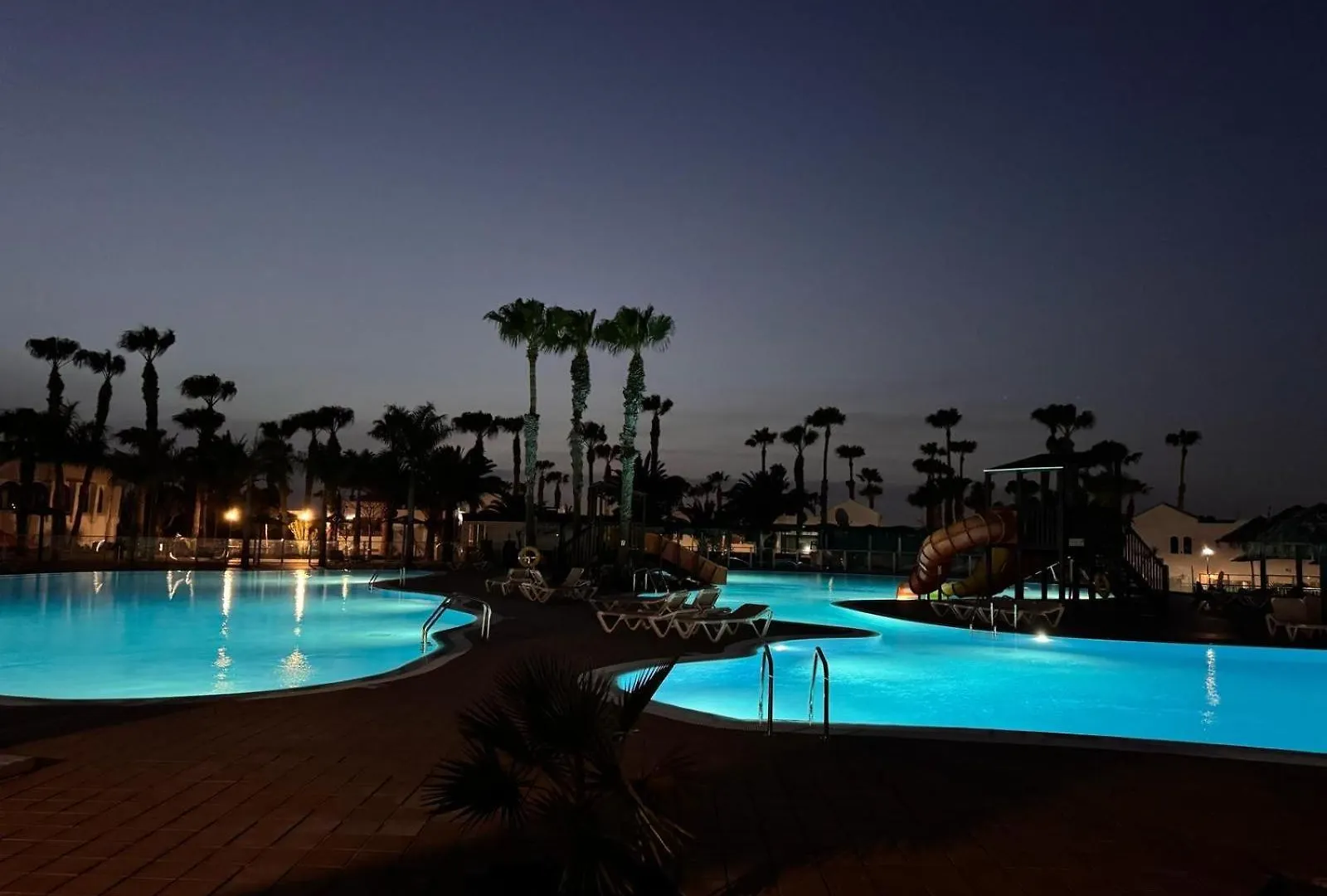 Dune Escape Corralejo 0*,